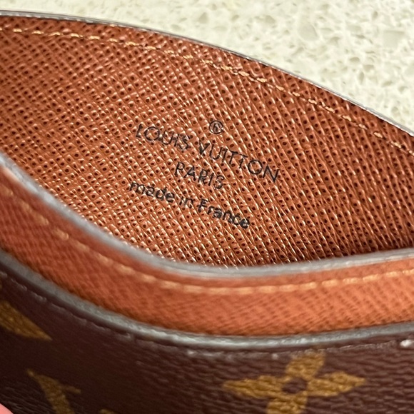 LOUIS VUITTON LV Monogram Card Holder - 💯 AUTHENTIC - M61733 - Picture 3 of 8